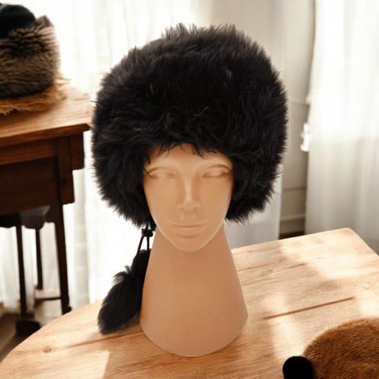 Toskanalı Deri Bayan Ushanka Ayarlanabilir Ölçü Şapka Börk Bere Krem Renkli