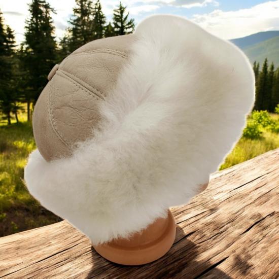 Deri Toskanalı Çeçen Şapka Yumuşak Dokulu Bere 