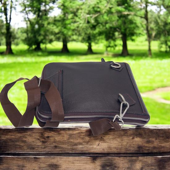 Alpe Gerçek Deri Askılı Erkek El Çantası 16x13x8 cm Tarçın