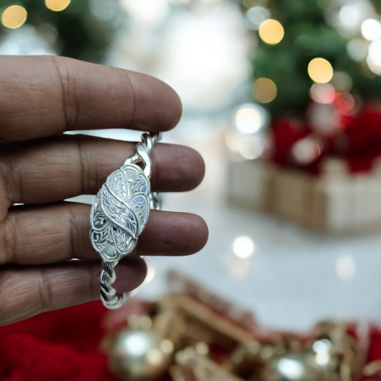 Çiçek İşlemeli El İşçiliği Gümüş Bilezik