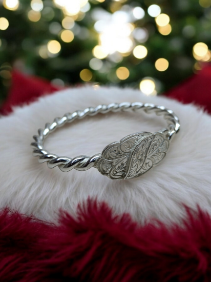 Çiçek İşlemeli El İşçiliği Gümüş Bilezik