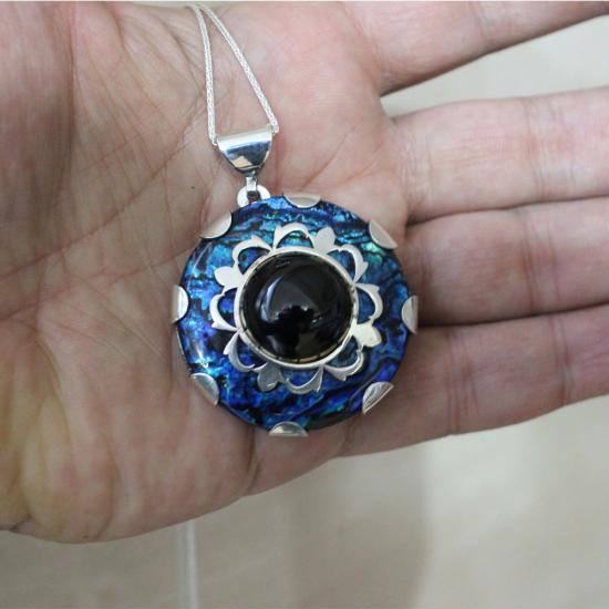 Okyanus Sedefi ve Oltu Taşı Bayan Gümüş Kolye